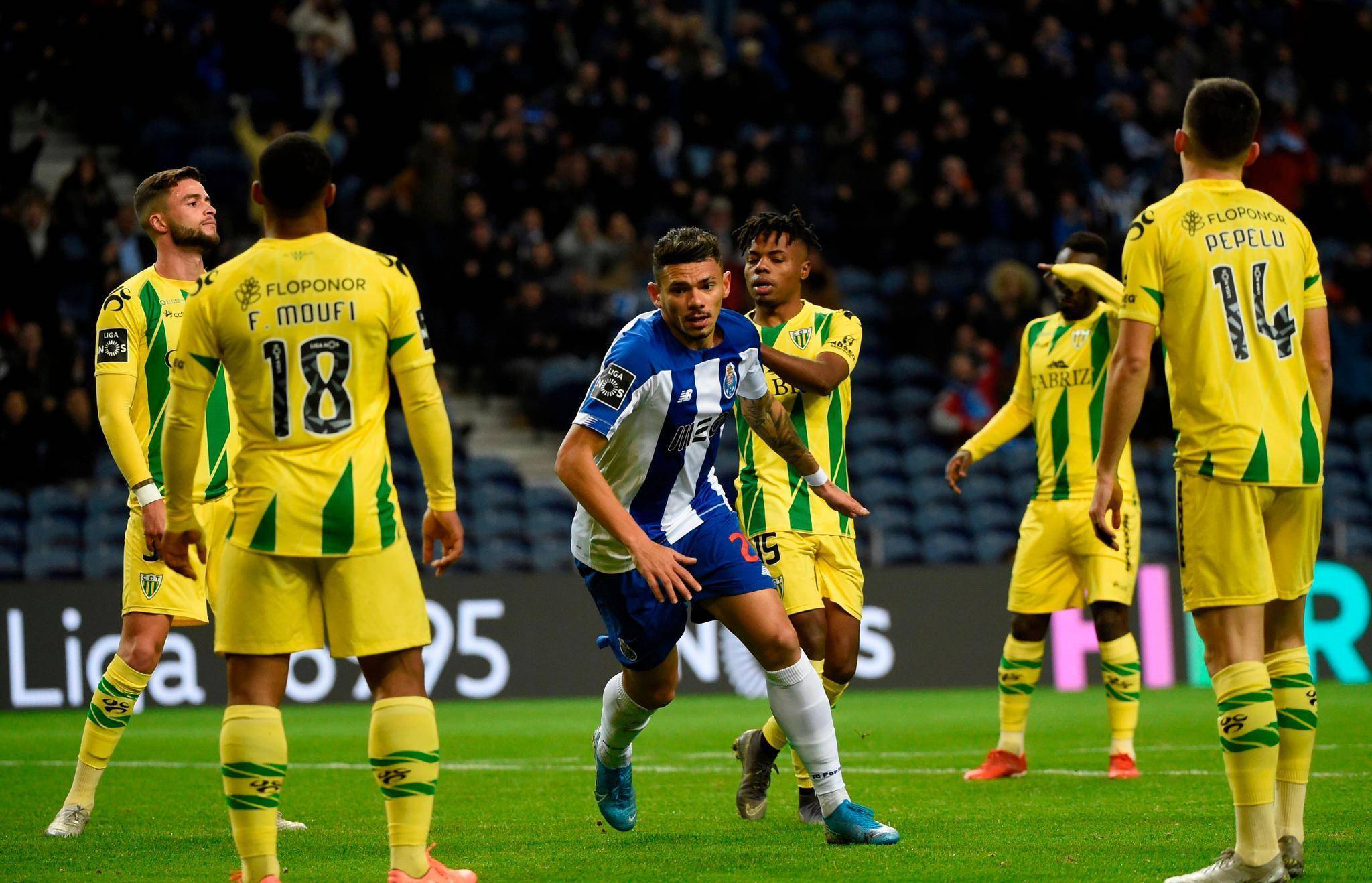 转会期葡超焦点战,金州勇士完成体检,质疑声仍在,轮换策略成焦点(金州勇士经典语句) 转会期葡超焦点战,金州勇士完成体检,质疑声仍在,轮换策略成焦点(金州勇士经典语句)