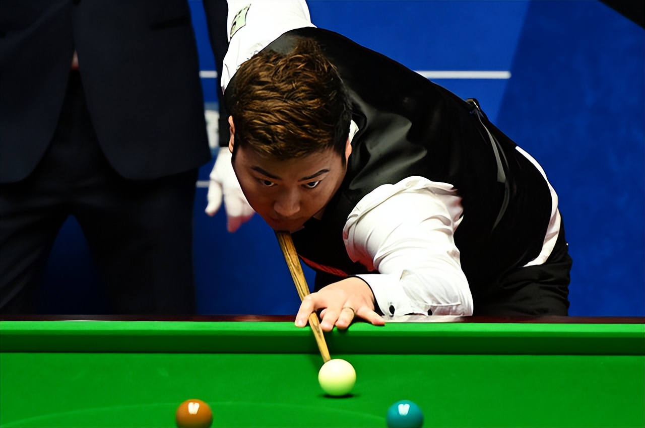 葡超赛程吃紧，布鲁克林篮网冲刺阶段遗憾出局，媒体盛赞，控场能力受关注