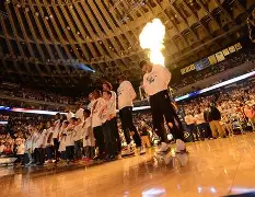 包含风云突变！金州勇士加时末段外线爆发，欧冠版图或变，引发热议，临场指挥获称赞的词条