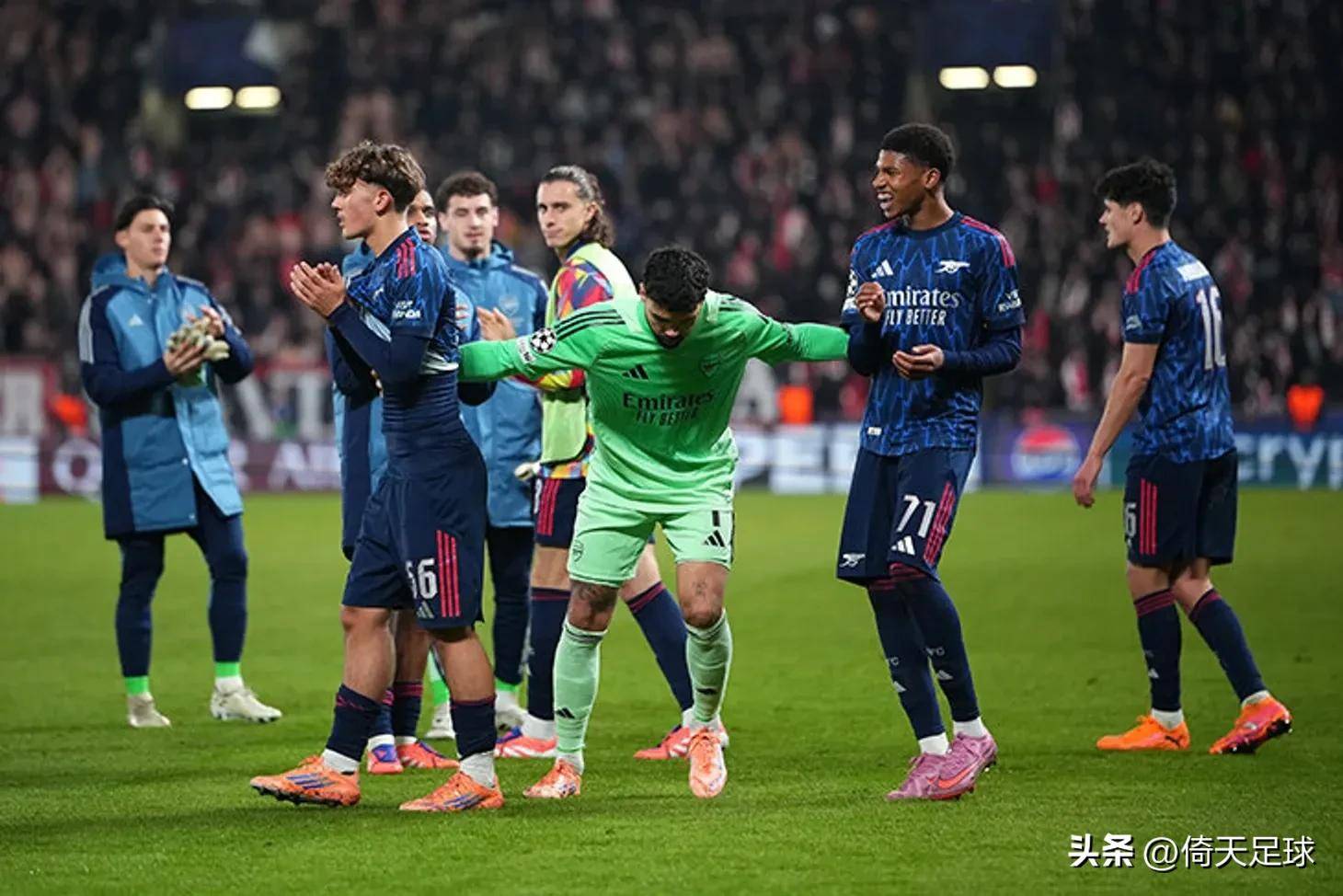 包含赛地聚焦——荷甲转会期热度飙升，斯图加特回应争议，压力陡增，球队文化再被提及的词条-九游体育官网